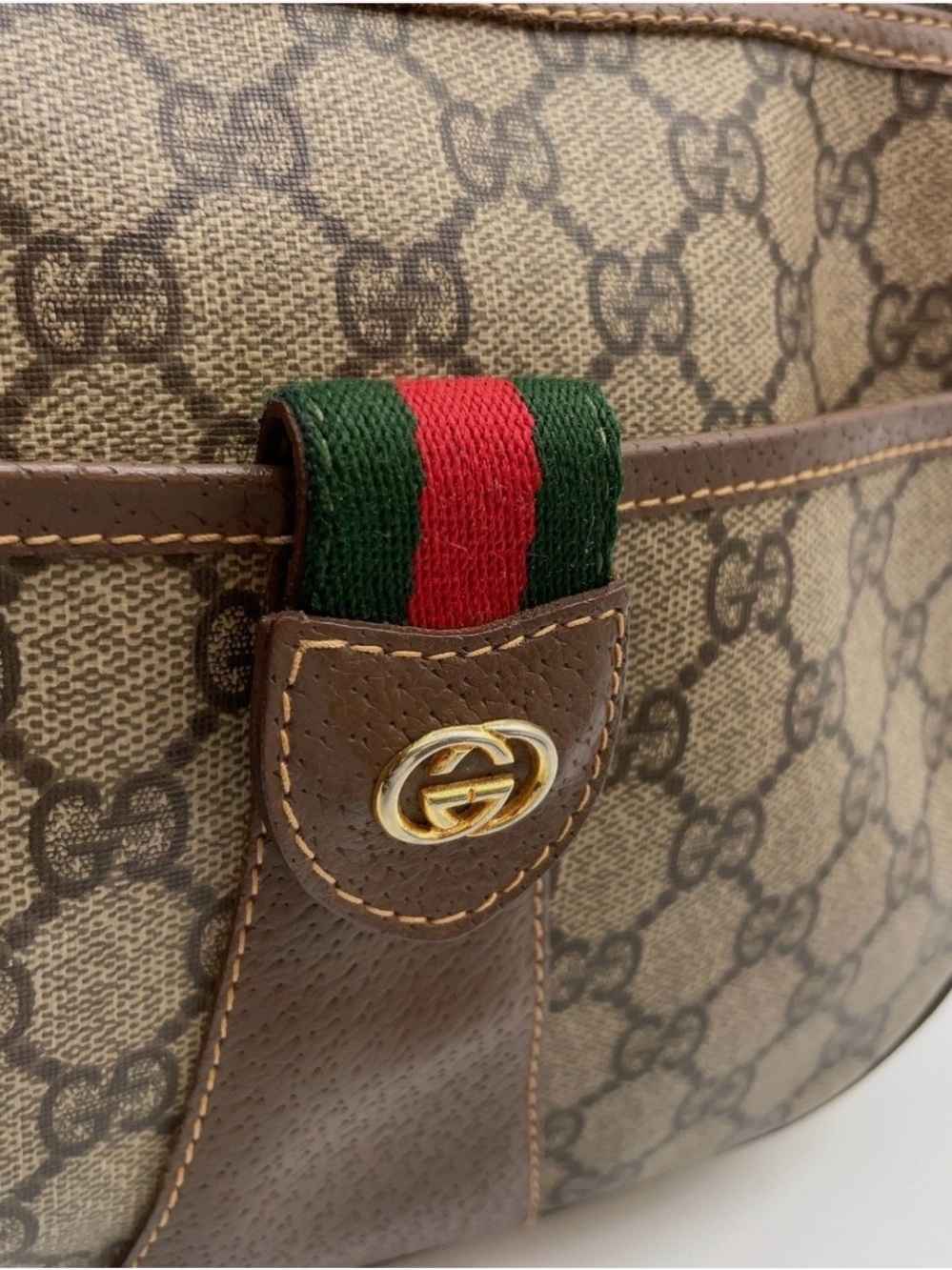 Vintage Gucci GG Supreme Web Crossbody Bag 🌟 - Picture 9 of 16